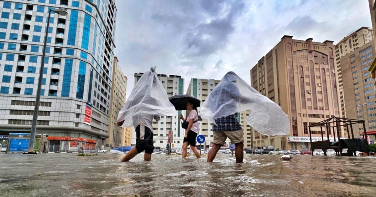Dubai (UAE) Witnesses Heaviest Rainfall In 75 Years Dubai (UAE) Witnesses Heaviest Rainfall In 75 Years