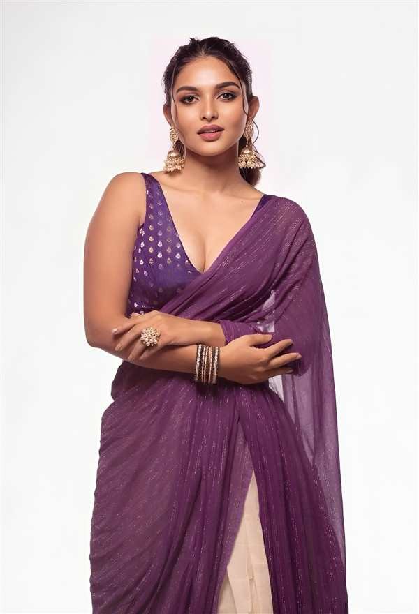 Kayadu Lohar Bold & Hot Fashion Looks Viral On Internet Kayadu Lohar Bold & Hot Fashion Looks Viral On Internet