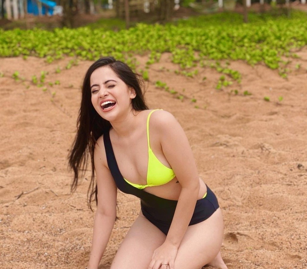 Urfi Javed Looks Classy In Swimsuit Outfit; See Viral Photos Here Urfi Javed Looks Classy In Swimsuit Outfit; See Viral Photos Here