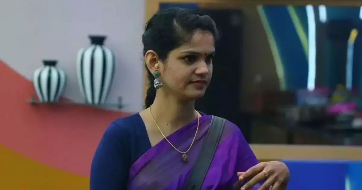 ಬಿಗ್ ಬಾಸ್​ನಿಂದ ಹೊರಬಂದ ಚೈತ್ರಾ ಕುಂದಾಪುರ : ಎಲ್ಲರೂ ಶಾಕ್ ?