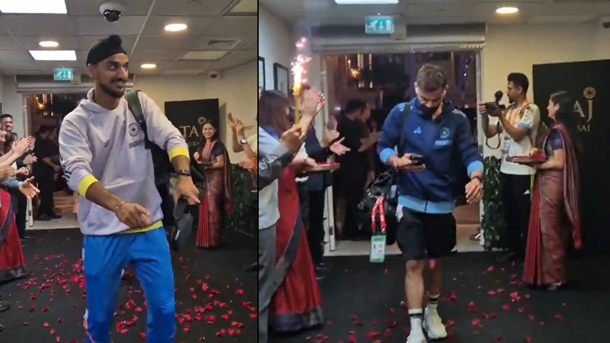 Team India Receives Grand Welcome at Hotel After Champions Trophy 2025 Win Team India Receives Grand Welcome at Hotel After Champions Trophy 2025 Win