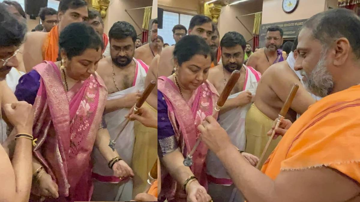 Actress Tara Receives Mudra Dharana at Mantralaya in Guru Raghavendra Swami’s Sannidhi Actress Tara Receives Mudra Dharana at Mantralaya in Guru Raghavendra Swami’s Sannidhi