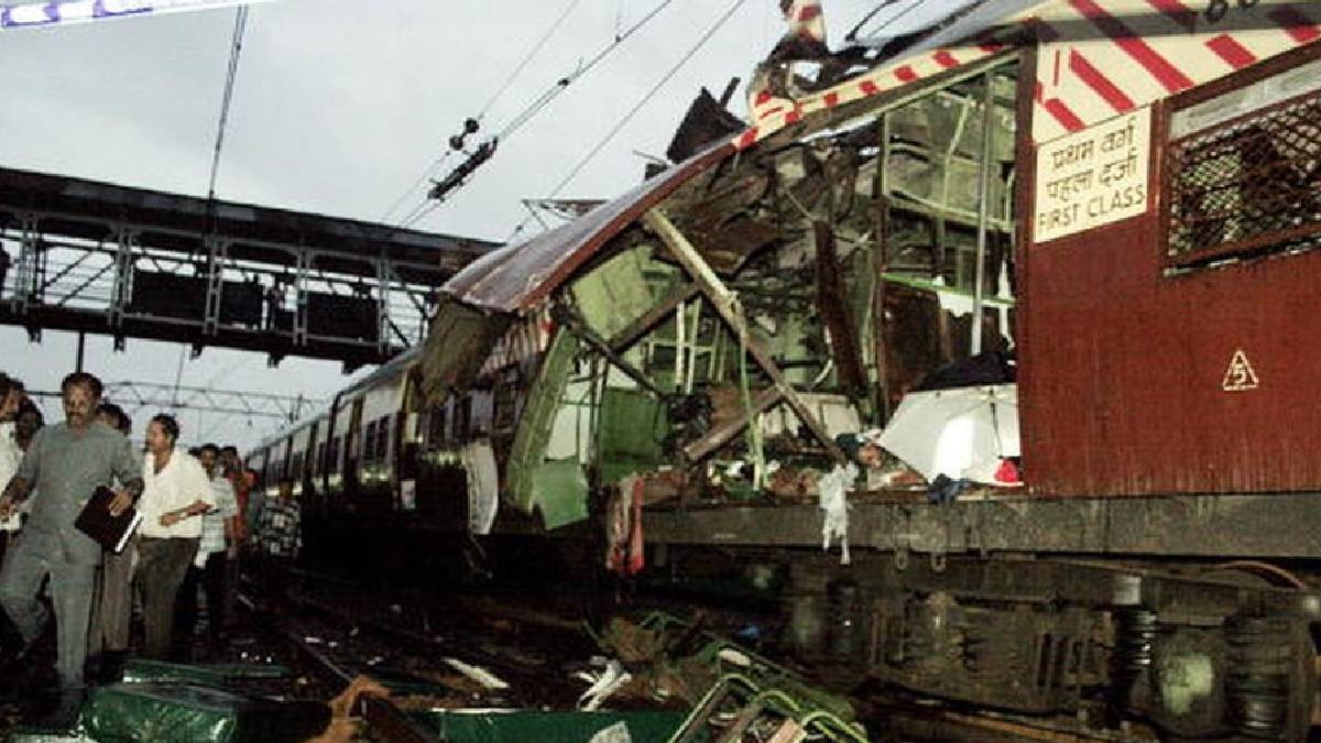 2006 Mumbai Train Blasts: Bombay High Court Acquits All 12 Accused After 19 Years