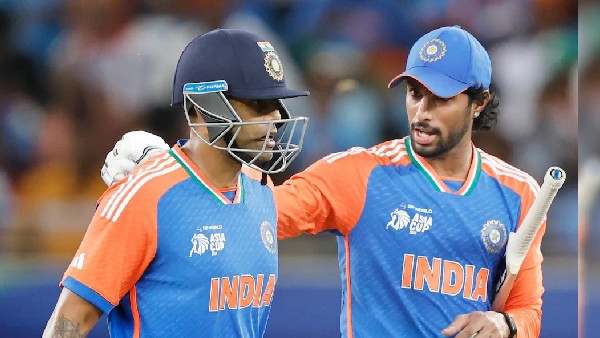 India vs Pakistan Asia Cup 2025 Highlights: Suryakumar Yadav Seals Win with a Six India vs Pakistan Asia Cup 2025 Highlights: Suryakumar Yadav Seals Win with a Six