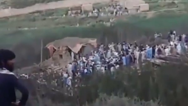 30 Civilians Killed In Pakistan Air Force Bombing Of Khyber Valley Village 30 Civilians Killed In Pakistan Air Force Bombing Of Khyber Valley Village