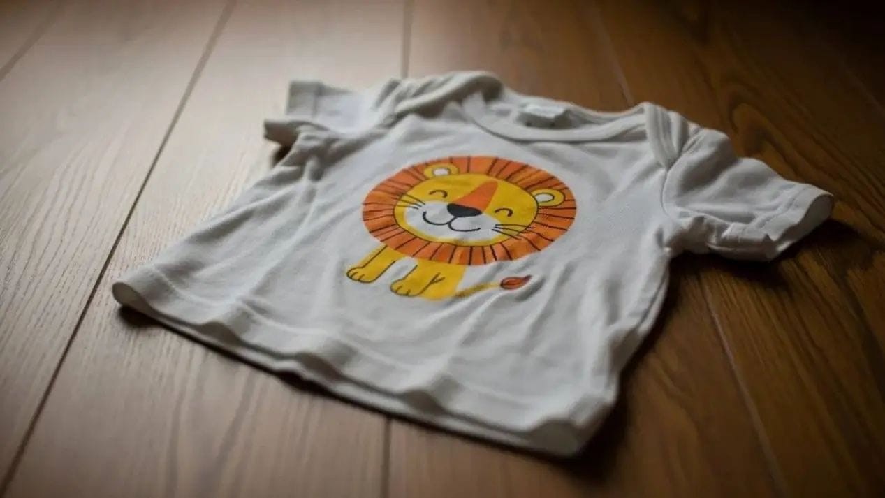 ಹಳೆಯ ಬಟ್ಟೆಗಳನ್ನು ನೆಲ ಒರೆಸಲು ಬಳಸುತ್ತಿದ್ದೀರಾ? ಈ ಸಮಸ್ಯೆ ತಪ್ಪಿದ್ದಲ್ಲ!