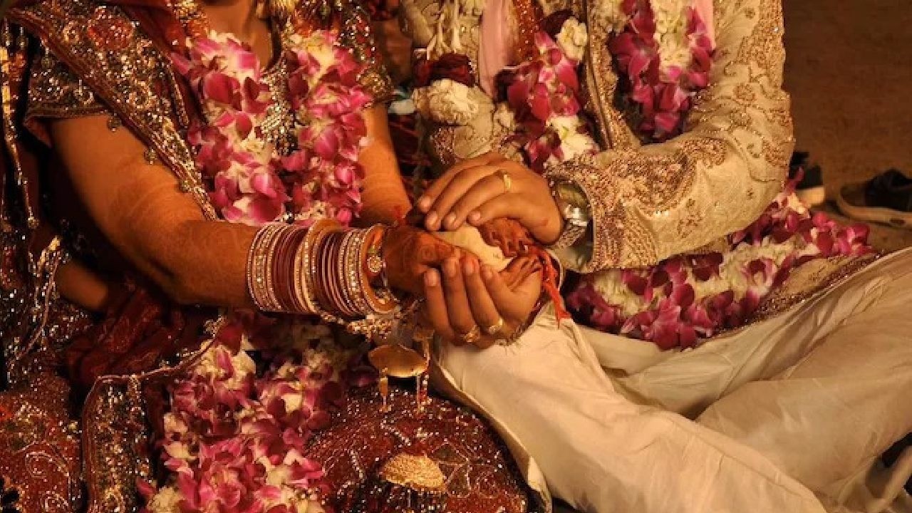 ಮೊದಲನೇ ಪತ್ನಿ ಇದ್ದಾಗಲೇ ಎರಡನೇ ಮದುವೆ ಅಗುವರಿಗೆ ಶಾಕ್ ಕೊಟ್ಟ ಸರ್ಕಾರ!!ಎಷ್ಟು ವರ್ಷ ಜೈಲು ಶಿಕ್ಷೆ ಗೊತ್ತಾ?