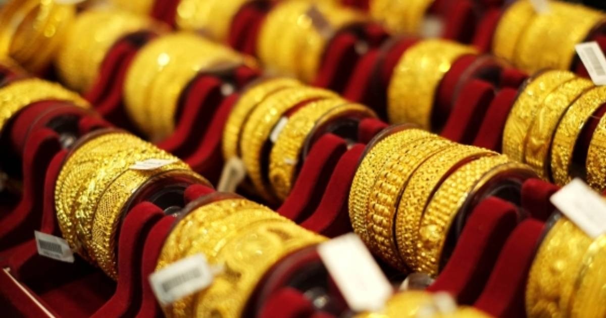 ಚಿನ್ನದ ಬೆಲೆ  ಹತ್ತು ಗ್ರಾಂ ಗೆ 73000 /- ರೂ ಗೆ  ಇಳಿಸಲಿದೆ ಸರ್ಕಾರ !! ಹೇಗೆ ನೋಡಿ ?