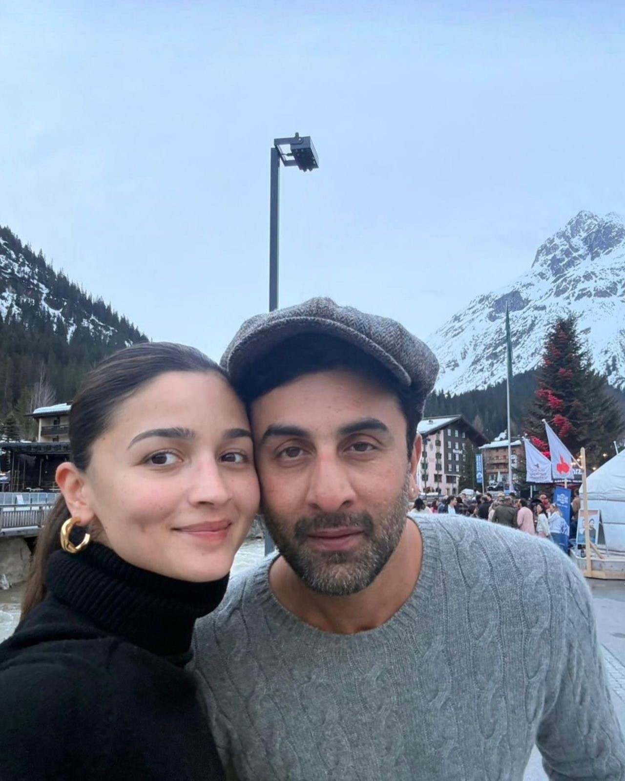 Alia Bhatt & Ranbir Kapoor Celebrate 4th Wedding Anniversary in the Mountains