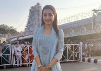 Trisha Krishnan Visits Tirupati on 43rd Birthday Amid Tamil Nadu Election Buzz & TVK Trends