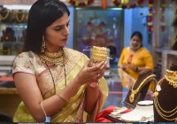 Gold Rate Falls: Record Monthly Decline  – 5 Key Reasons Explained