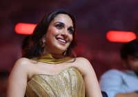 Kiara Advani Praises Geetu Mohandas, Nayanthara and Yash Ahead of Toxic Release
