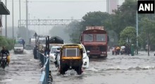 Kolkata Floods— Heaviest Rainfall in 40 Years Kills 11, Derails Durga Puja Preparations