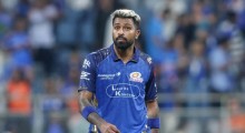 CSK Denies Hardik Pandya Trade Rumors, Extends Coach Stephen Fleming’s Contract