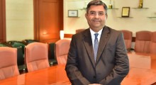 HDFC Bank Considers Kaizad Bharucha, Jimmy Tata as Internal CEO Candidates