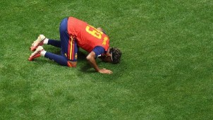 Lamine Yamal Scores First World Cup Goal as Spain Leads Saudi Arabia