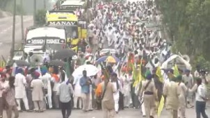 Farmers Gather at Shambhu Border Ahead of Delhi March Against India-US Trade Deal