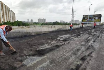 Newly Opened Maharashtra Bridge Turns Skidding Zone, Shut Down Within Hours