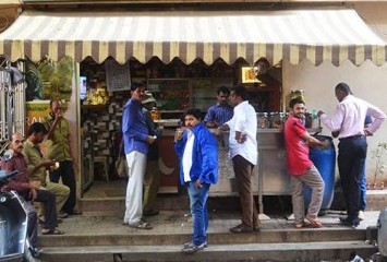 Income Tax Notices to Street Vendors in Karnataka Spark Widespread Concern
