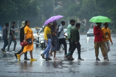 IMD Issues Red Alert for Saurashtra-Kutch; Delhi Braces for Heat — State-Wise Weather Forecast IMD Issues Red Alert for Saurashtra-Kutch; Delhi Braces for Heat — State-Wise Weather Forecast