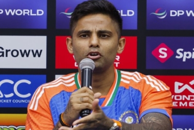 Suryakumar Yadav Pledges Entire Asia Cup Match Fee to Armed Forces and Terror Victims Suryakumar Yadav Pledges Entire Asia Cup Match Fee to Armed Forces and Terror Victims