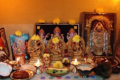 ನಿಮ್ಮ ದೇವರ ಕೋಣೆಯಲ್ಲಿ ಈ ಎರಡು ವಸ್ತು ಇದ್ದರೆ ತಕ್ಷಣ ತೆಗೆದುಬಿಡಿ ಇದರಿಂದ ದೋಷ ಉಂಟಾಗುವುದು ಖಚಿತ