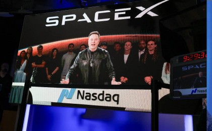SpaceX Plans Lunar Factories: Elon Musk’s Bold Vision for Moon Industry