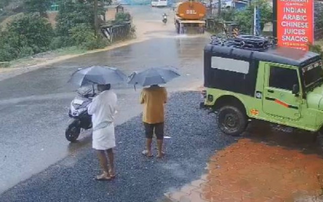 Kerala Tunnel Landslide Kills Two, Seven Missing in Wayanad
