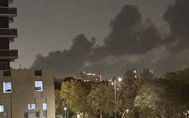 Multiple Explosions Followed by Fire Reported in Dubai's Jebel Ali Industrial Zone; Probe Underway