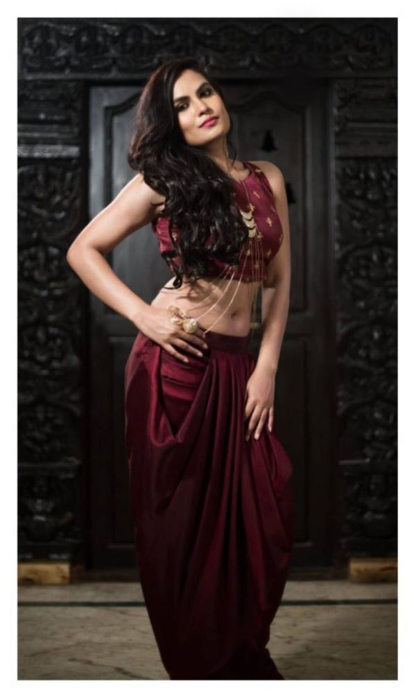 ಕೆಜಿಎಫ್ ನಲ್ಲಿ ನಟಿಸಿದ್ದ ನಟಿಯ ಮತ್ತೊಂದು ಹಾಟ್ ಅವತಾರ ವಿಡಿಯೋ ವೈರಲ್ ಕೆಜಿಎಫ್ ನಲ್ಲಿ ನಟಿಸಿದ್ದ ನಟಿಯ ಮತ್ತೊಂದು ಹಾಟ್ ಅವತಾರ ವಿಡಿಯೋ ವೈರಲ್