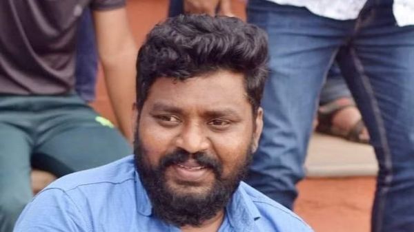 ಕನ್ನಡದ ಖ್ಯಾತ ಕಲಾವಿದ ಇನ್ನಿಲ್ಲ..! ಅಪಘಾತದಲ್ಲಿ ಮೃತಪಟ್ಟ ನಟ..! ಕಣ್ಣೀರಿನಲ್ಲಿ ಇಡೀ ಕುಟುಂಬ ಕನ್ನಡದ ಖ್ಯಾತ ಕಲಾವಿದ ಇನ್ನಿಲ್ಲ..! ಅಪಘಾತದಲ್ಲಿ ಮೃತಪಟ್ಟ ನಟ..! ಕಣ್ಣೀರಿನಲ್ಲಿ ಇಡೀ ಕುಟುಂಬ