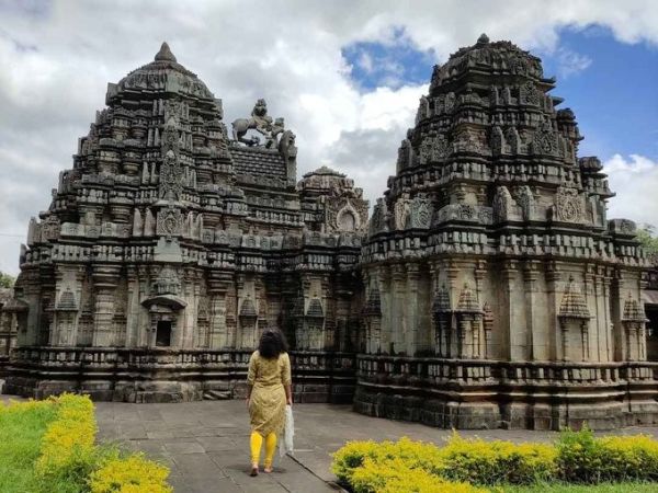 ನಿಮ್ಮ ಜೀವನದಲ್ಲಿ ಒಮ್ಮೆ ಕರ್ನಾಟಕದ ಈ ದೇವಾಲಯಗಳಿಗೆ ಭೇಟಿ ನೀಡಿ !! ನಿಮ್ಮ ಜೀವನದಲ್ಲಿ ಒಮ್ಮೆ ಕರ್ನಾಟಕದ ಈ ದೇವಾಲಯಗಳಿಗೆ ಭೇಟಿ ನೀಡಿ !!