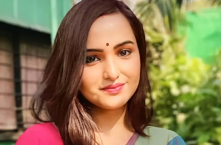 Aliya Naaz Aliya Naaz