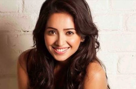 Asha Negi Asha Negi