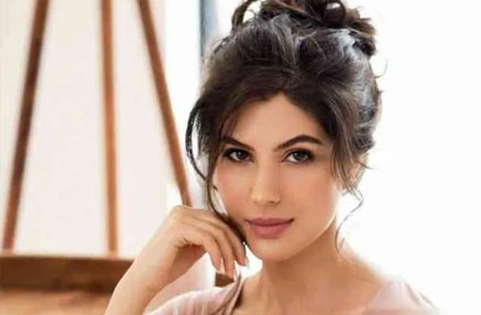 Elnaaz Norouzi Elnaaz Norouzi