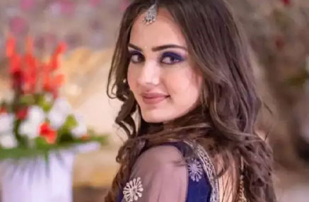 Himanshi Parashar Himanshi Parashar