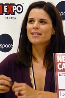 Neve Campbell