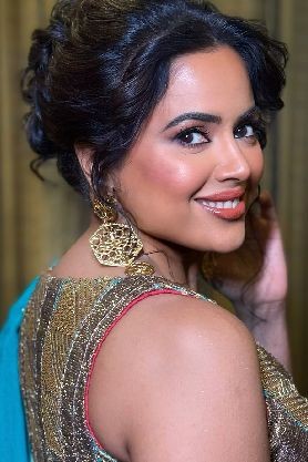 Sameera Reddy