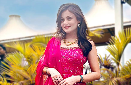 Sneha Ullal Sneha Ullal