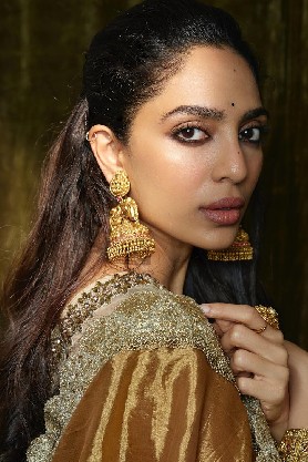 Sobhita Dhulipala