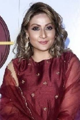 Urvashi Dholakia